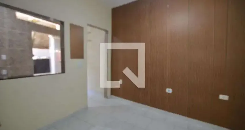 Casa com 1 quarto para alugar na Rua Comendador Pinto, Campinho, Rio de Janeiro