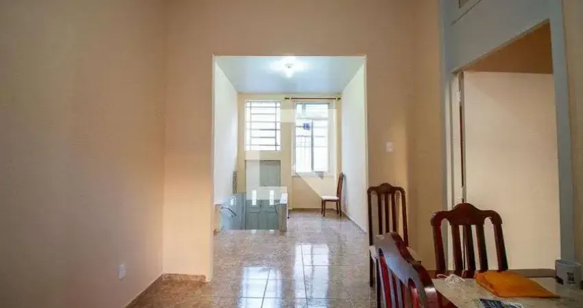 Casa com 2 quartos para alugar na Rua São Vicente, Tijuca, Rio de Janeiro