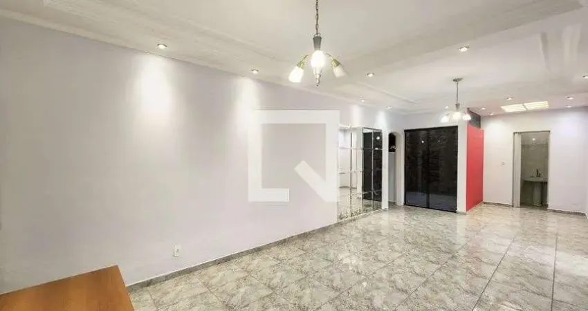 Casa com 4 quartos para alugar na Rua José Pisapio, Parque Residencial Eloy Chaves, Jundiaí