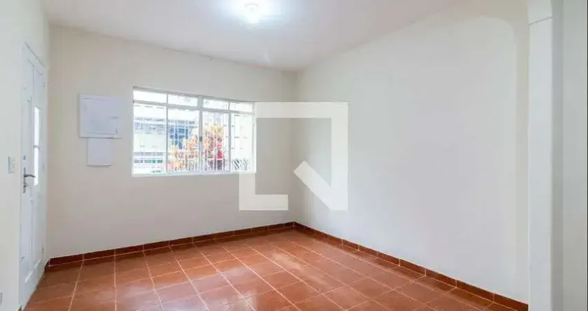 Casa com 2 quartos para alugar na Rua Outeiro da Cruz, Água Fria, São Paulo