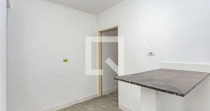 Casa com 1 quarto para alugar na Rua Doutor Jorge Zaidan, Vila Liviero, São Paulo