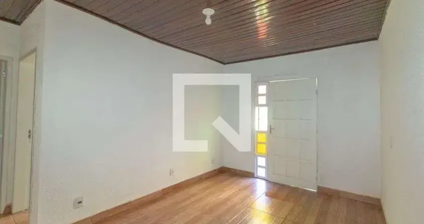Casa com 2 quartos para alugar na Rua Amadeu Amaral, Harmonia, Canoas