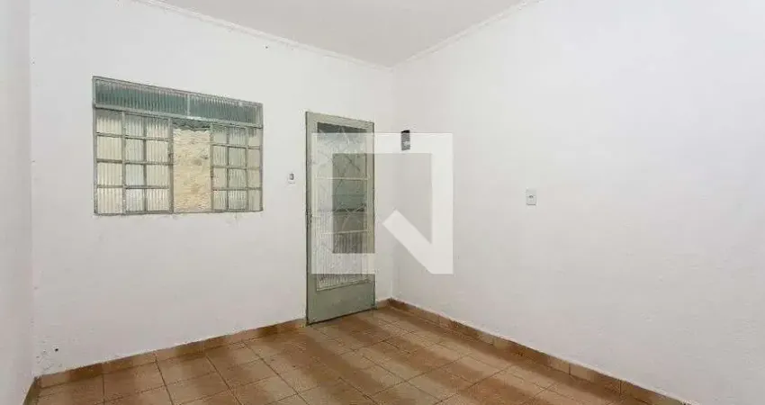 Casa com 1 quarto para alugar na Rua Cristóvão Camargo, Cangaíba, São Paulo
