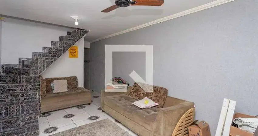 Casa com 2 quartos para alugar na Rua Octávio Ferrari, Canhema, Diadema