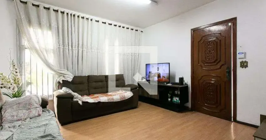 Casa com 4 quartos para alugar na Rua Doutor Jorge Veiga, Vila Carrão, São Paulo