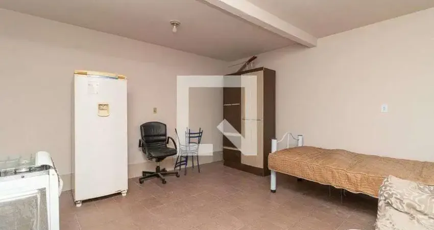 Casa para alugar na Rua Lourenço de Castro, Sarandi, Porto Alegre