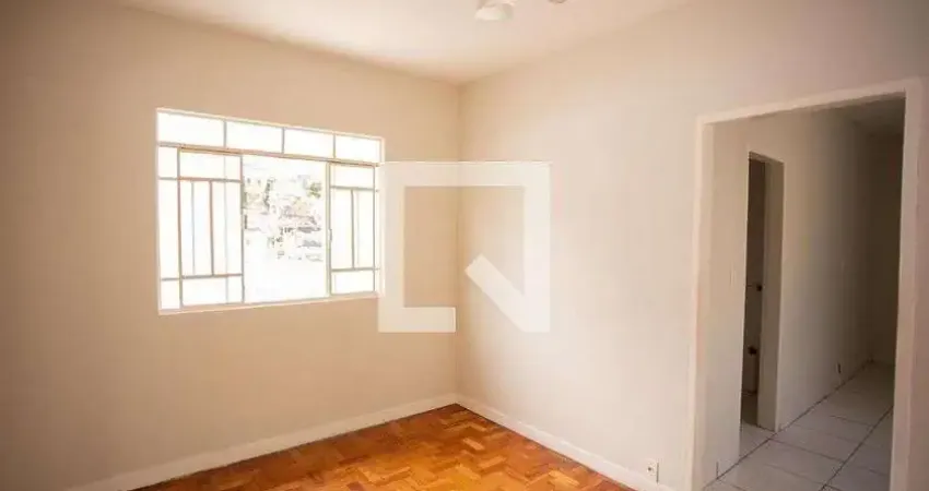 Casa com 2 quartos para alugar na Rua Maria Luiza, Santana, São Paulo