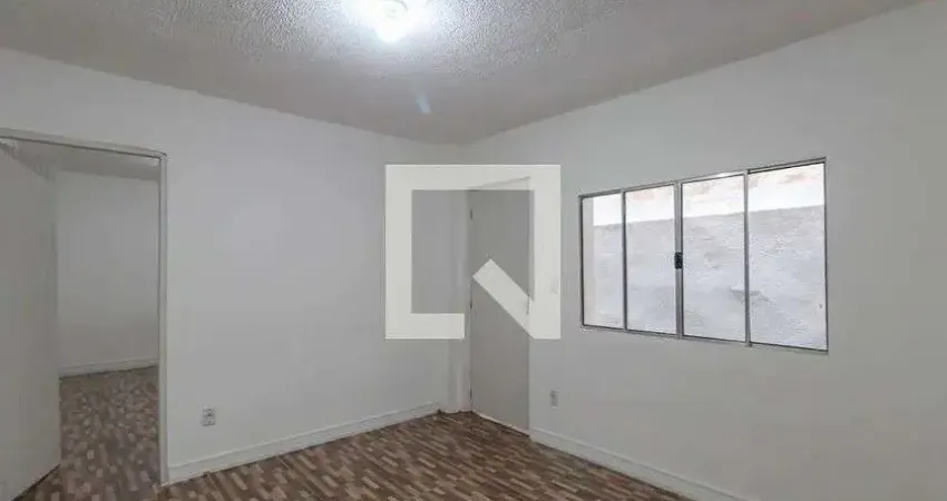 Casa com 2 quartos para alugar na Rua Juan Vásquez, Sapopemba, São Paulo