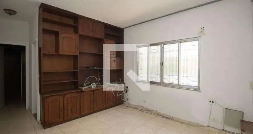 Casa com 2 quartos para alugar na Rua Eugênio de Freitas, Vila Maria, São Paulo