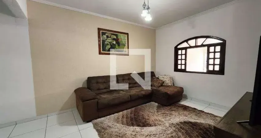 Casa com 2 quartos para alugar na Rua Mario Leandro Luís de Faria, Parque Cecap, Jundiaí