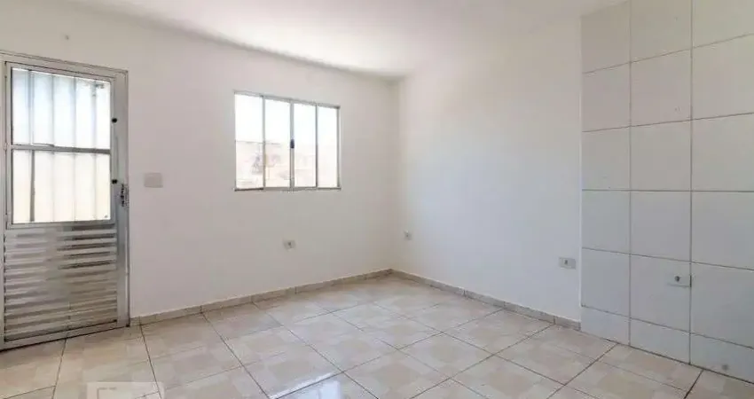 Casa com 2 quartos para alugar na Avenida Laranja da China, Vila Jacuí, São Paulo