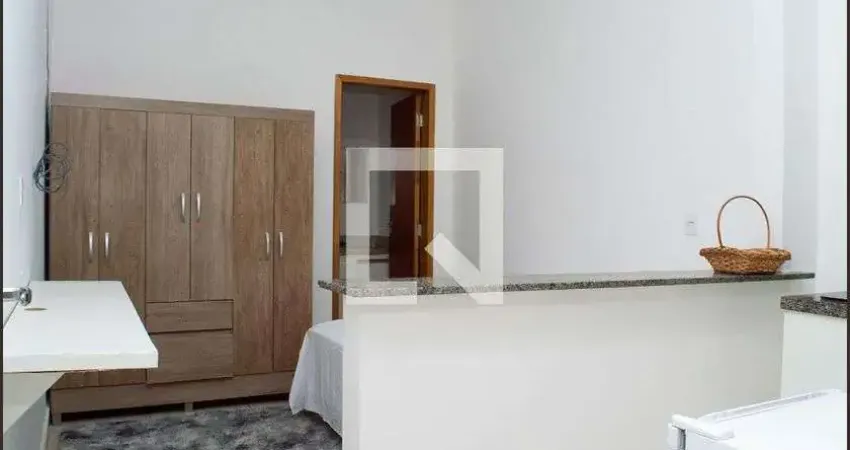 Kitnet / stúdio para aluguel - nossa sra. aparecida, 1 quarto, 15 m² - uberlândia