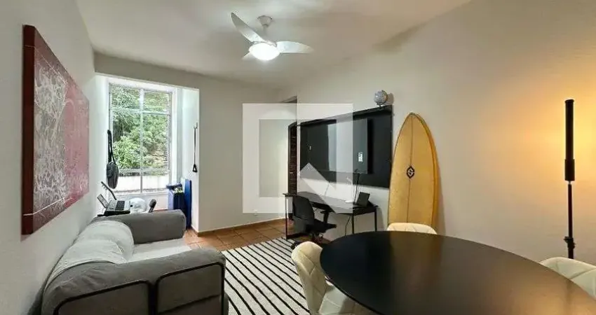 Apartamento para aluguel - leme, 2 quartos,  50 m² - rio de janeiro