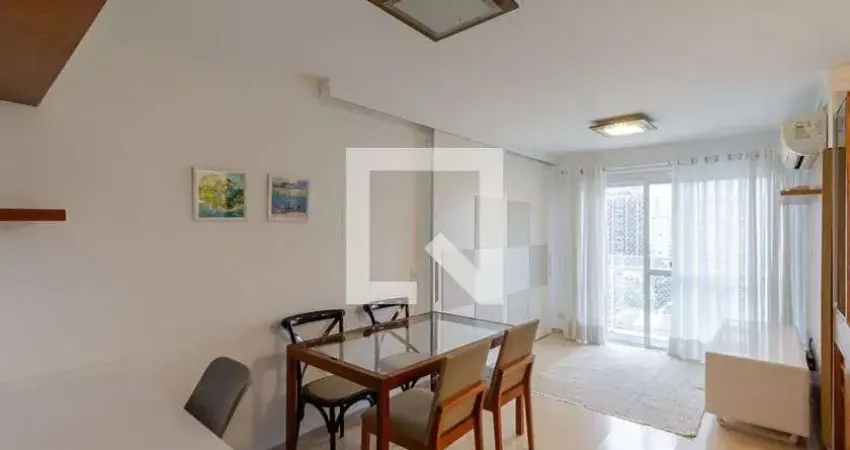 Apartamento com 1 quarto para alugar na Rua Juquis, Moema, São Paulo