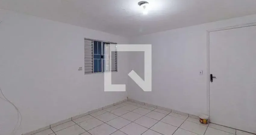 Casa com 2 quartos para alugar na Rua João Antônio Lofredo, Padroeira, Osasco