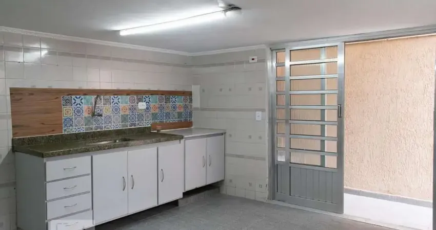 Casa com 1 quarto para alugar na Rua César Penna Ramos, Vila Santista, São Paulo
