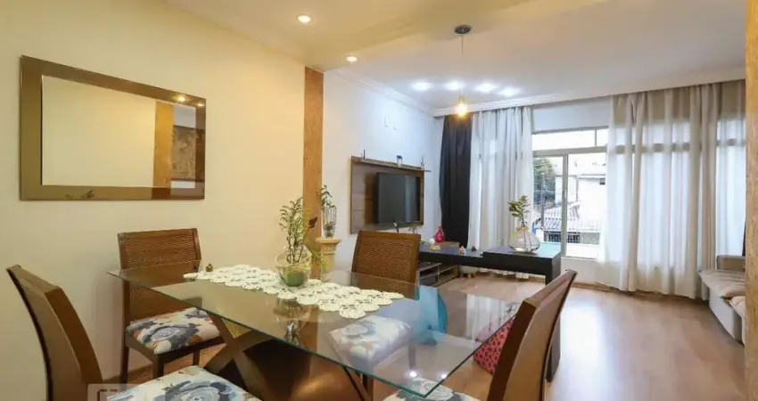 Casa com 3 quartos para alugar na Rua Maria Helena, Piqueri, São Paulo