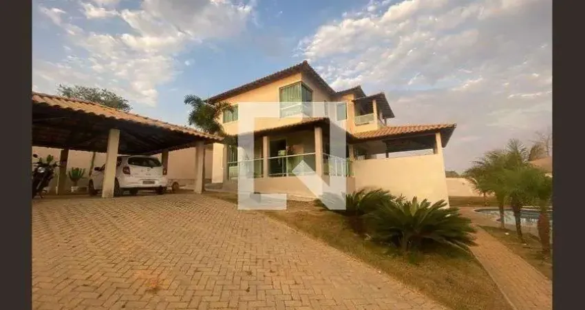 Casa com 5 quartos para alugar na Rua Ônix, Várzea, Lagoa Santa