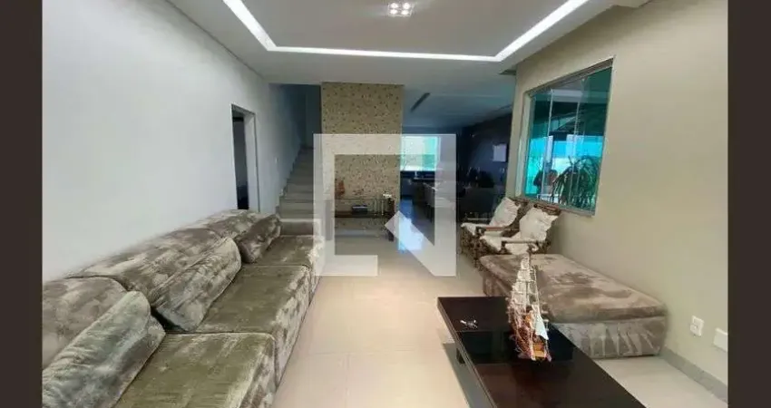 Casa com 5 quartos para alugar na Rua Ônix, Várzea, Lagoa Santa