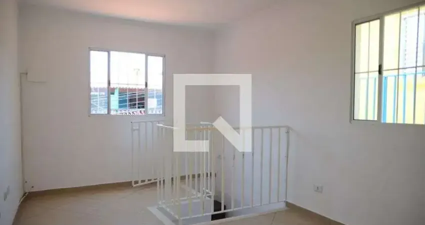 Casa com 2 quartos para alugar na Rua Paulista, Novo Osasco, Osasco