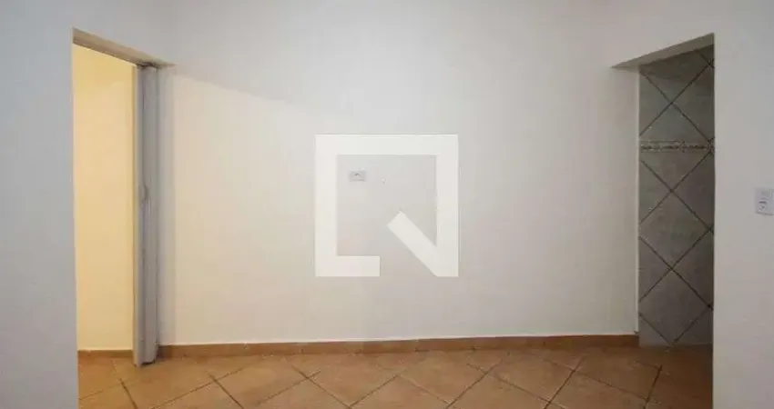 Casa com 1 quarto para alugar na Rua Porto Sabaúna, Vila Alpina, São Paulo