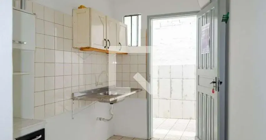 Kitnet / stúdio para aluguel - trindade, 1 quarto,  15 m² - florianópolis