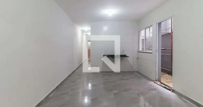 Apartamento com 3 quartos para alugar na Rua Felipe Camarão, Vila Áurea, Poá