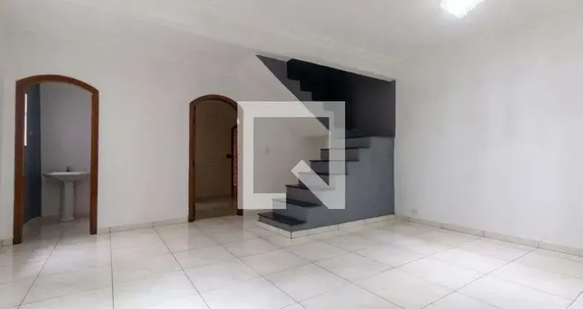 Casa com 3 quartos para alugar na Rua Aparecida da Costa Melo, Ponte Rasa, São Paulo