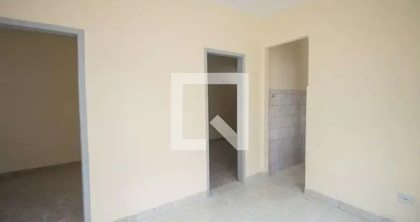 Casa com 2 quartos para alugar na Rua Salvatori, Rocha, São Gonçalo