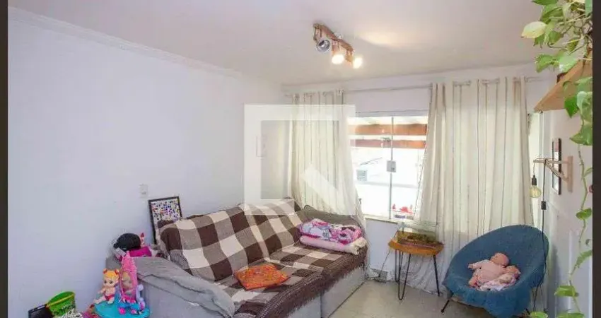 Casa com 4 quartos para alugar na Rua Bolívia, Centro, Diadema