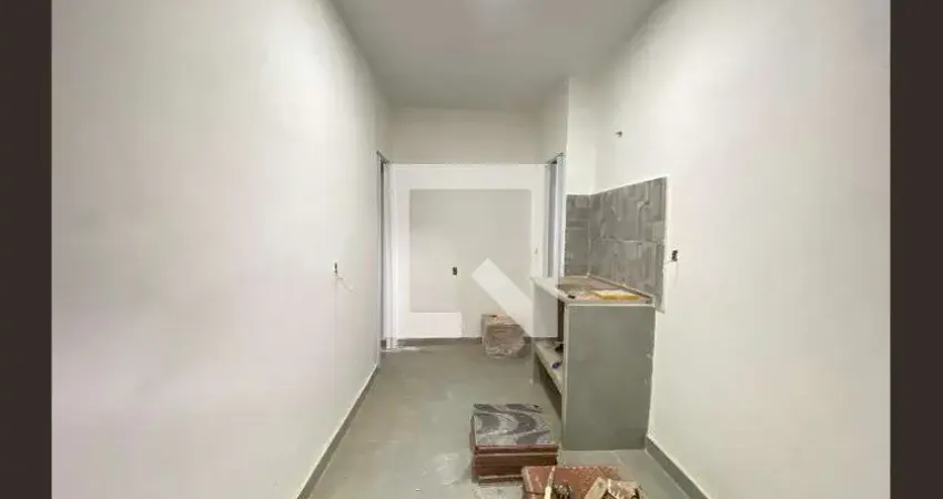 Casa com 1 quarto para alugar na Rua Joaquim Meier, Méier, Rio de Janeiro