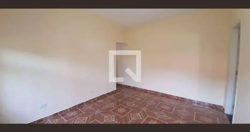 Casa com 2 quartos para alugar na Rua José Teixeira de Barros, Remédios, Osasco