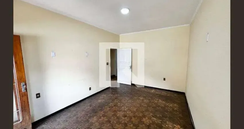 Casa com 2 quartos para alugar na Rua Joaquim Couto, Santana, São Paulo