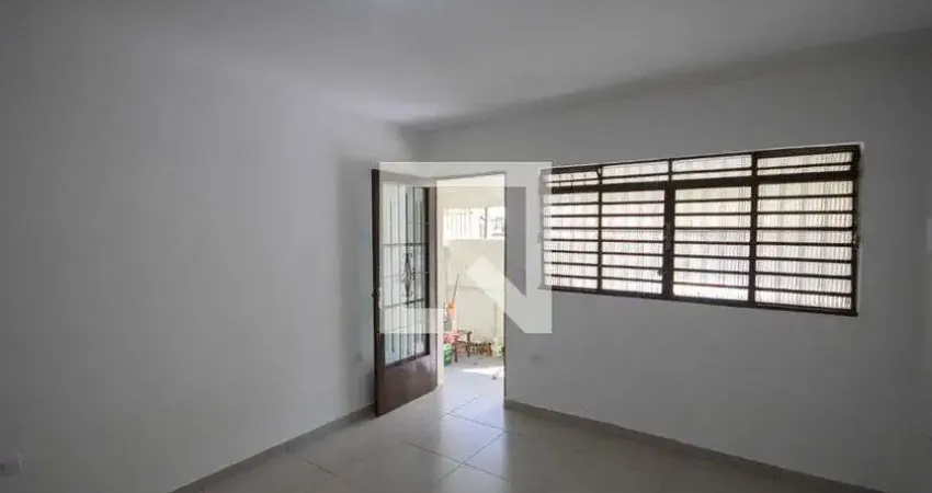 Casa com 2 quartos para alugar na Rua José de Araújo, Vila Ede, São Paulo