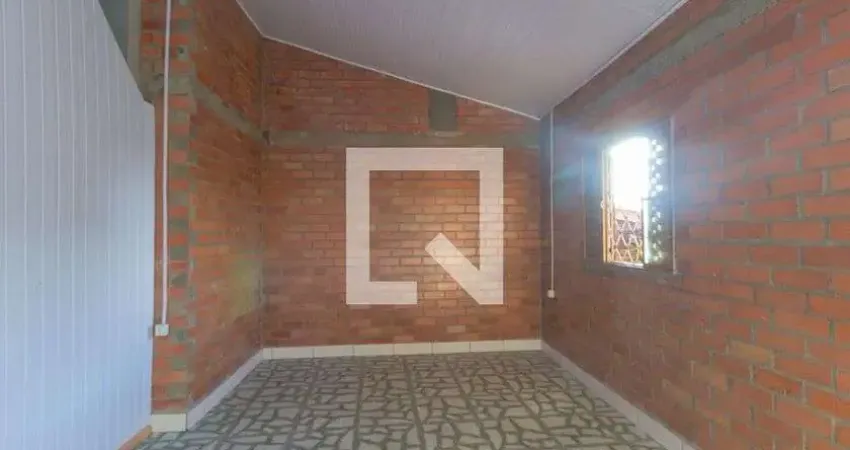 Casa com 3 quartos para alugar na Avenida Boqueirão, Olaria, Canoas