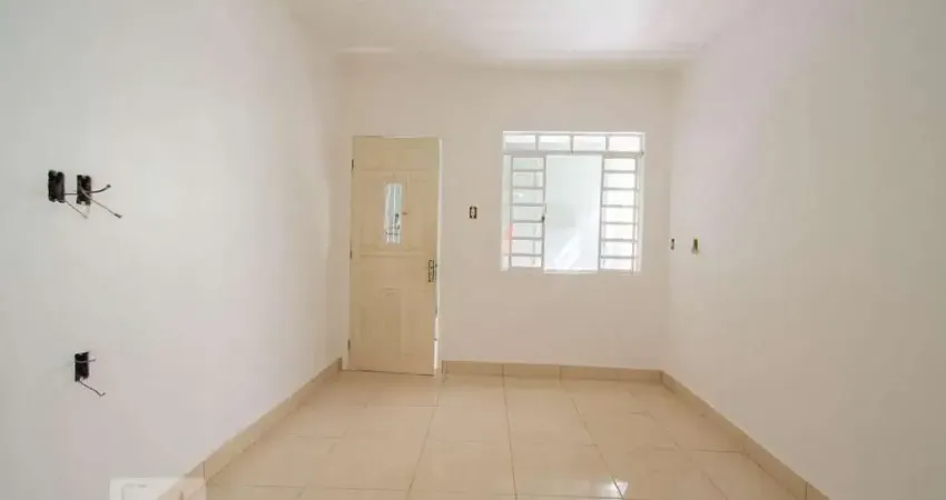 Casa com 1 quarto para alugar na Rua Pedro Molini, Socorro, São Paulo