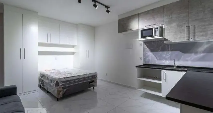Casa com 1 quarto para alugar na Rua Nova dos Portugueses, Santana, São Paulo