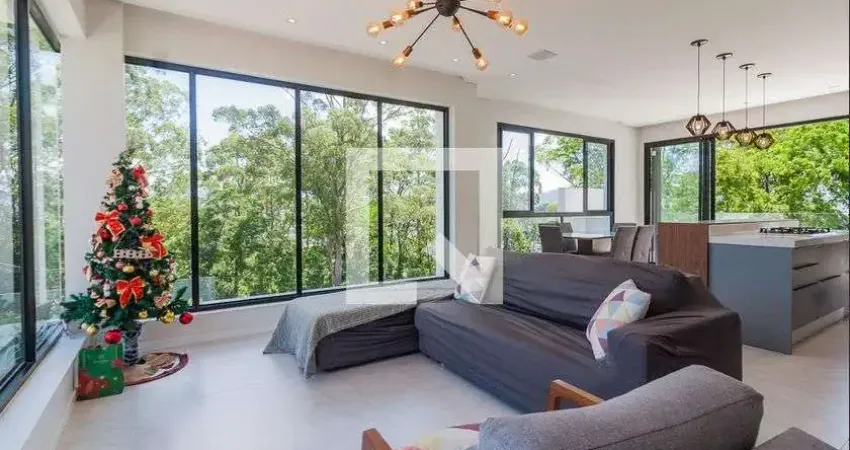 Casa com 4 quartos para alugar na Rua Olimpio Beppler, Centro, São José