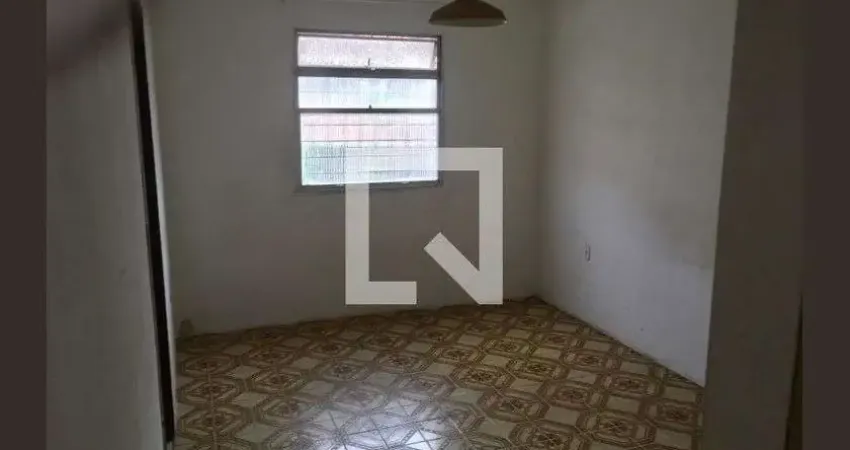 Casa com 2 quartos para alugar na Rua Rio da Ilha, Itapuã, Salvador