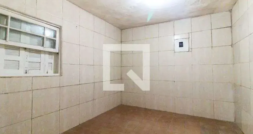 Casa com 1 quarto para alugar na Rua Ponche Verde, Cidade Líder, São Paulo