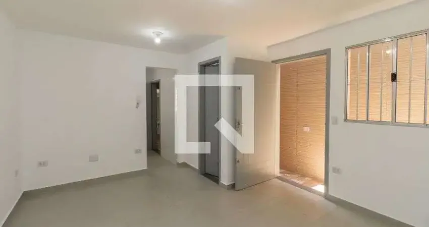 Casa com 1 quarto para alugar na Rua Astrogildo Cintra, Cangaíba, São Paulo