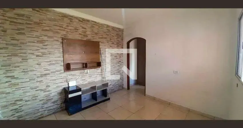 Casa com 2 quartos para alugar na Rua Valeniza Zagni da Silva, Bussocaba, Osasco