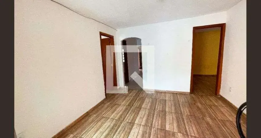 Casa com 3 quartos para alugar na Rua Dom Bosco, Industrial, Contagem