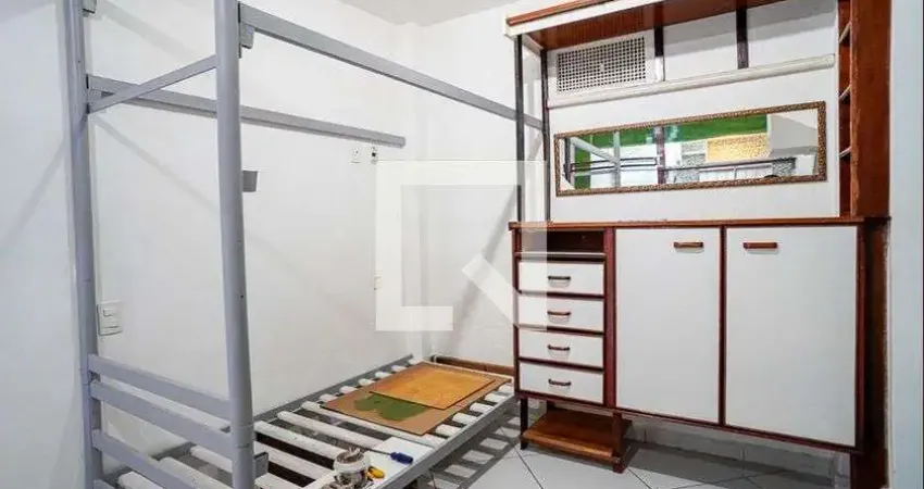 Casa / sobrado em condomínio para aluguel - centro , 1 quarto, 16 m² - niterói
