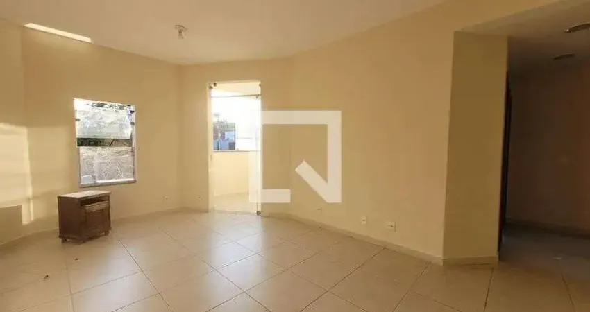 Apartamento com 3 quartos para alugar na Rua José Augusto Borges, Horto, Betim