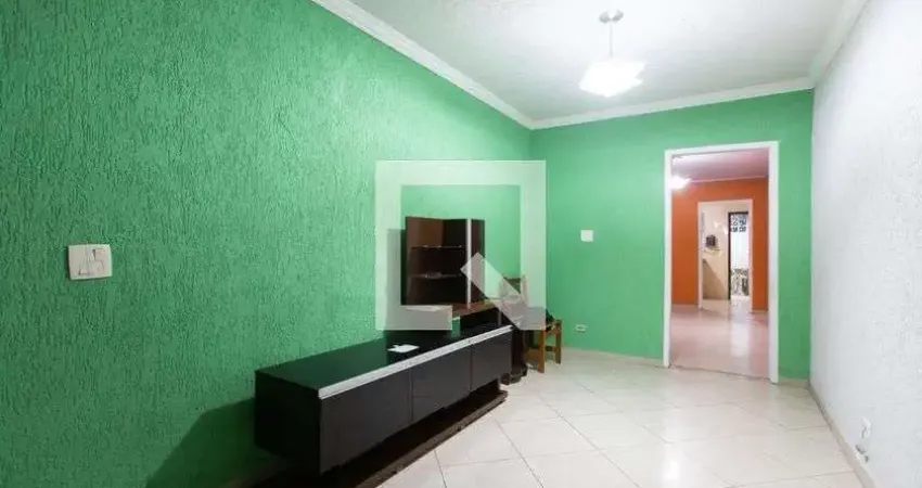 Casa com 2 quartos para alugar na Rua Francisco Chiarelli, Vila Jacuí, São Paulo