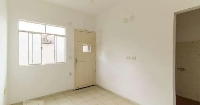 Casa / sobrado em condomínio para aluguel - abolição, 1 quarto,  50 m² - rio de janeiro