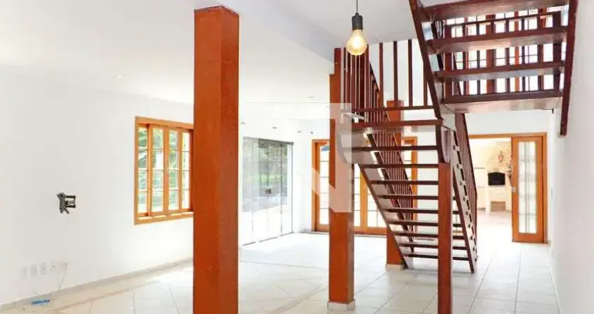 Casa / sobrado em condomínio para aluguel - lot. recanto dos paturis, 3 quartos, 304 m² - vinhedo