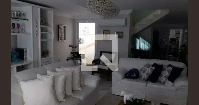 Casa com 3 quartos para alugar na Rua Conselheiro Pedro Luís, Santana, São Paulo