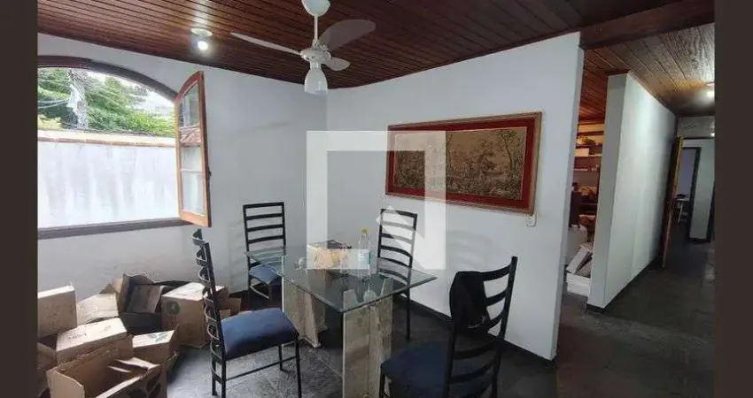 Casa para aluguel - pechincha, 3 quartos, 440 m² - rio de janeiro